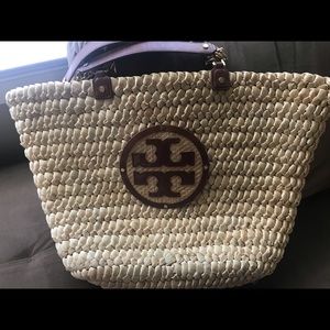 AUTHENTIC Tory Burch straw beach tote
